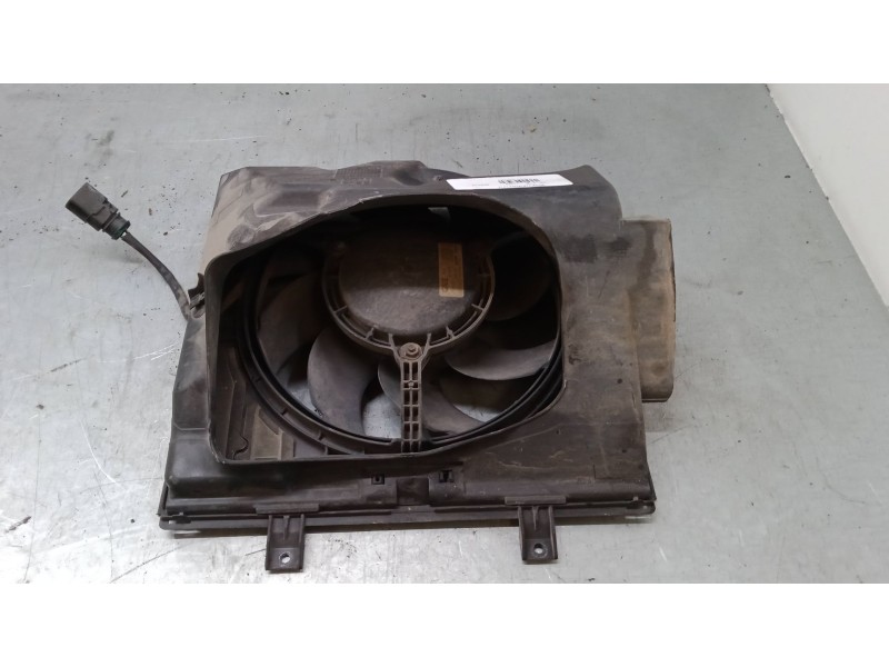 Recambio de electroventilador para porsche cayman (987) s 3.4 referencia OEM IAM 99762403503  