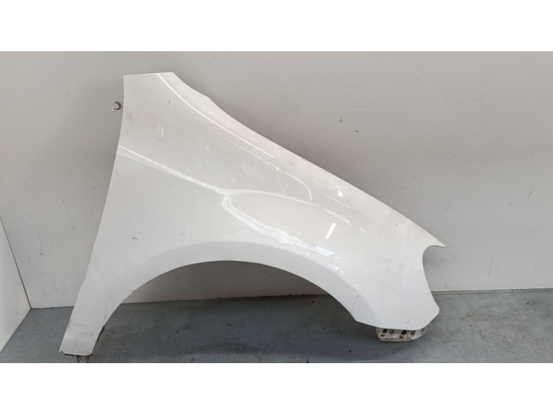 Recambio de aleta delantera derecha para volkswagen golf vi (5k1) 1.2 tsi referencia OEM IAM   