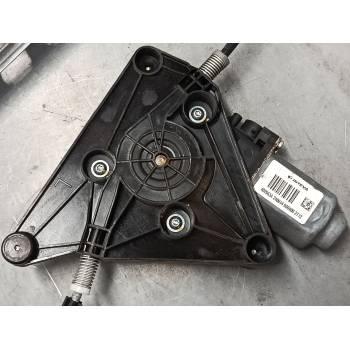 ELEVALUNAS ELECTRICO DELANTERO IZQUIERDO 698200H030 