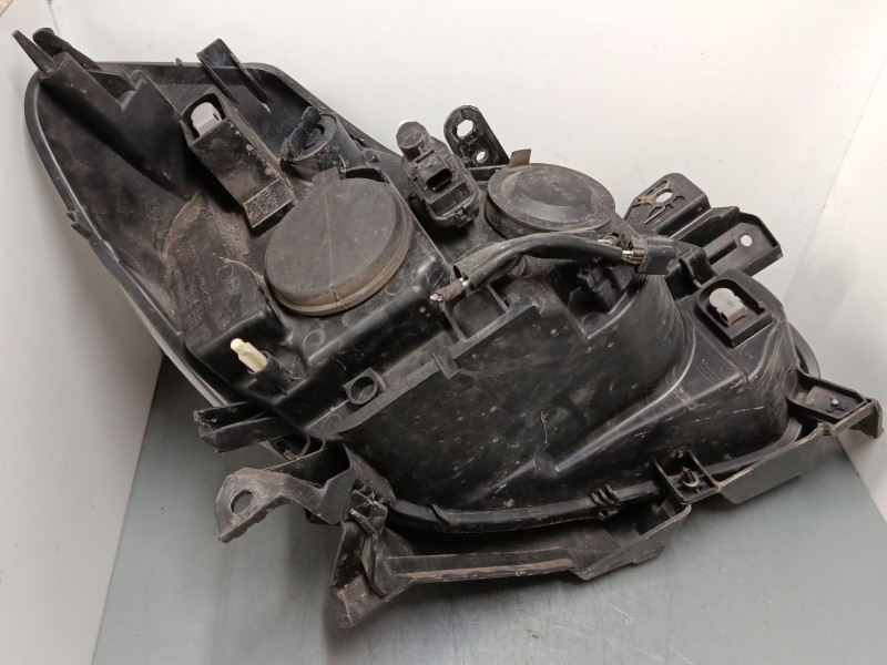 Recambio de faro izquierdo para renault clio iii (br0/1, cr0/1) 1.4 16v referencia OEM IAM 8200459824   Recambio de faro izquierdo para renault clio iii (br0/1, cr0/1) 1.4 16v referencia OEM IAM 8200459824