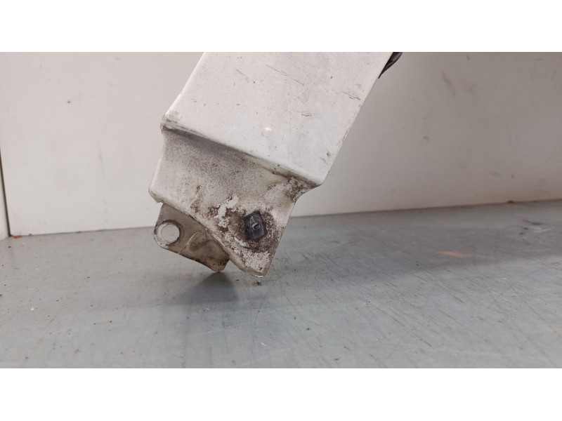 Recambio de aleta delantera derecha para toyota verso (_r2_) 1.6 (zgr20_) referencia OEM IAM   