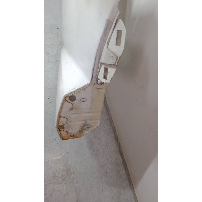 Recambio de aleta delantera derecha para peugeot boxer caja/chasis 2.2 hdi 120 referencia OEM IAM    Recambio de aleta delantera derecha para peugeot boxer caja/chasis 2.2 hdi 120 referencia OEM IAM