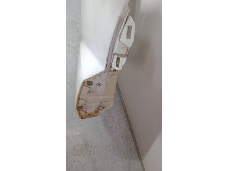 Recambio de aleta delantera derecha para peugeot boxer caja/chasis 2.2 hdi 120 referencia OEM IAM    Recambio de aleta delantera derecha para peugeot boxer caja/chasis 2.2 hdi 120 referencia OEM IAM