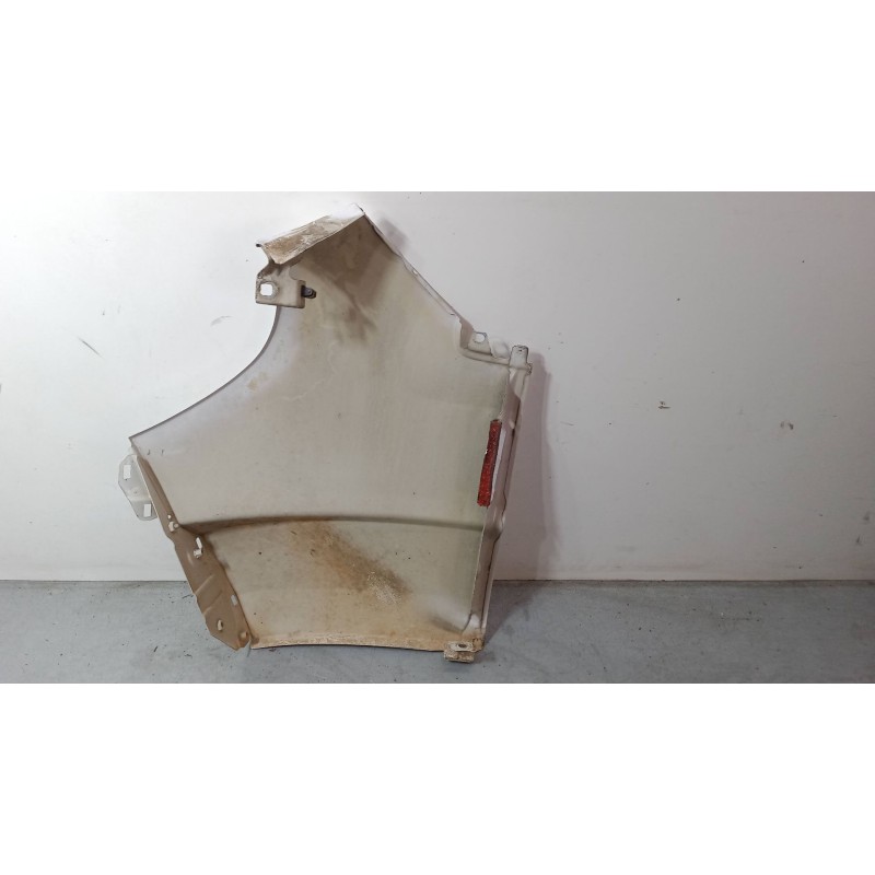 Recambio de aleta delantera derecha para peugeot boxer caja/chasis 2.2 hdi 120 referencia OEM IAM    Recambio de aleta delantera derecha para peugeot boxer caja/chasis 2.2 hdi 120 referencia OEM IAM