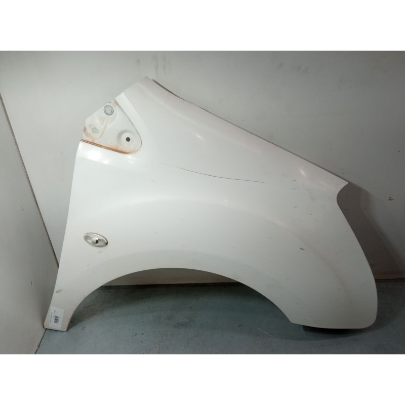 Recambio de aleta delantera derecha para peugeot partner tepee 1.6 hdi / bluehdi 75 referencia OEM IAM    Recambio de aleta delantera derecha para peugeot partner tepee 1.6 hdi / bluehdi 75 referencia OEM IAM