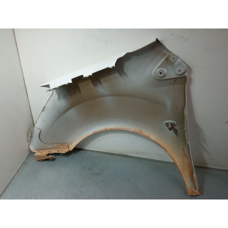 Recambio de aleta delantera derecha para peugeot partner tepee 1.6 hdi / bluehdi 75 referencia OEM IAM    Recambio de aleta delantera derecha para peugeot partner tepee 1.6 hdi / bluehdi 75 referencia OEM IAM