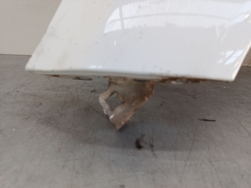 Recambio de aleta delantera izquierda para ford fiesta vi (cb1, ccn) 1.6 tdci referencia OEM IAM    Recambio de aleta delantera izquierda para ford fiesta vi (cb1, ccn) 1.6 tdci referencia OEM IAM