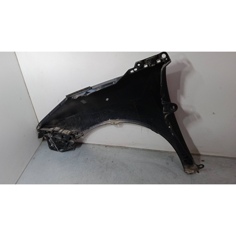 Recambio de aleta delantera derecha para peugeot 3008 i monospace (0u_) 1.6 hdi 115 / bluehdi 115 referencia OEM IAM   