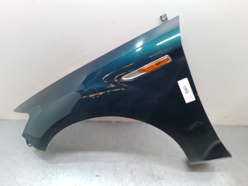 Recambio de aleta delantera izquierda para ford mondeo iv (ba7) 2.0 tdci referencia OEM IAM    Recambio de aleta delantera izquierda para ford mondeo iv (ba7) 2.0 tdci referencia OEM IAM