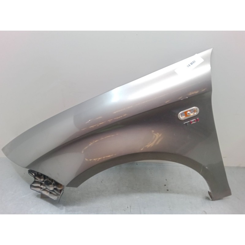Recambio de aleta delantera izquierda para seat toledo iii (5p2) 2.0 tdi 16v referencia OEM IAM    Recambio de aleta delantera izquierda para seat toledo iii (5p2) 2.0 tdi 16v referencia OEM IAM