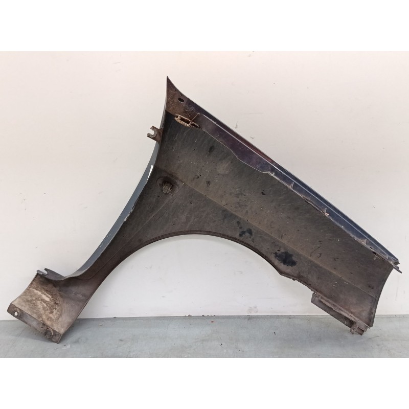 Recambio de aleta delantera izquierda para renault clio ii (bb_, cb_) 1.2 16v (bb05, bb0w, bb11, bb27, bb2t, bb2u, bb2v, cb05,.. Recambio de aleta delantera izquierda para renault clio ii (bb_, cb_) 1.2 16v (bb05, bb0w, bb11, bb27, bb2t, bb2u, bb2v, cb05,..