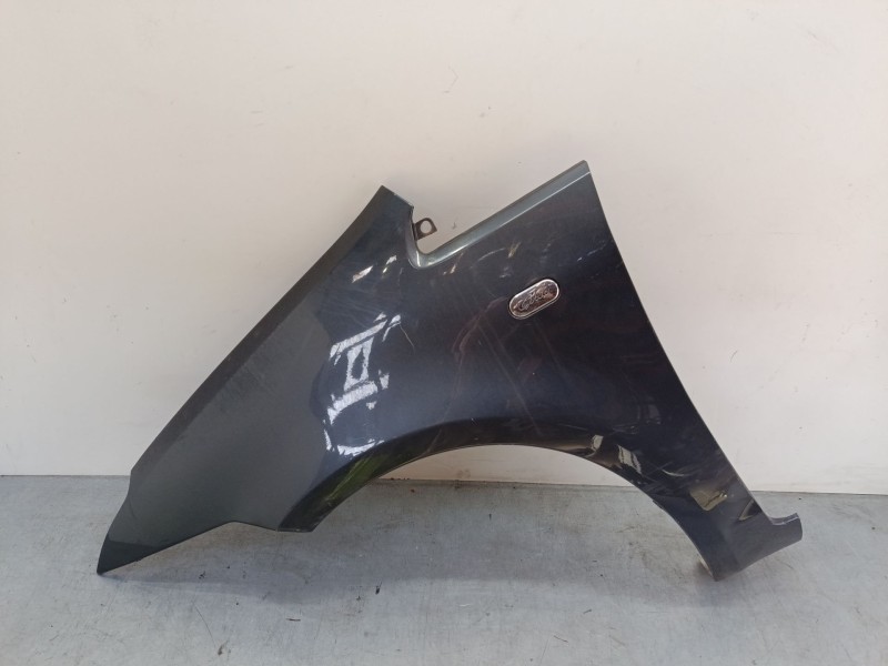 Recambio de aleta delantera izquierda para ford focus c-max (dm2) 2.0 tdci referencia OEM IAM    Recambio de aleta delantera izquierda para ford focus c-max (dm2) 2.0 tdci referencia OEM IAM