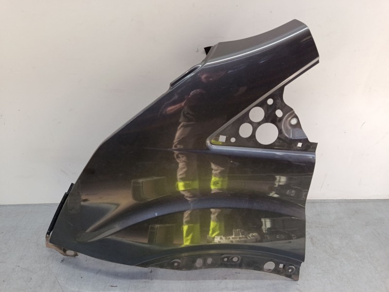 Recambio de aleta delantera izquierda para ford transit v363 autobús (fad, fbd) 2.2 tdci rwd referencia OEM IAM    Recambio de aleta delantera izquierda para ford transit v363 autobús (fad, fbd) 2.2 tdci rwd referencia OEM IAM