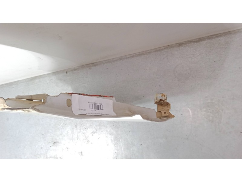 Recambio de aleta delantera izquierda para peugeot boxer caja/chasis 2.2 hdi 120 referencia OEM IAM    Recambio de aleta delantera izquierda para peugeot boxer caja/chasis 2.2 hdi 120 referencia OEM IAM