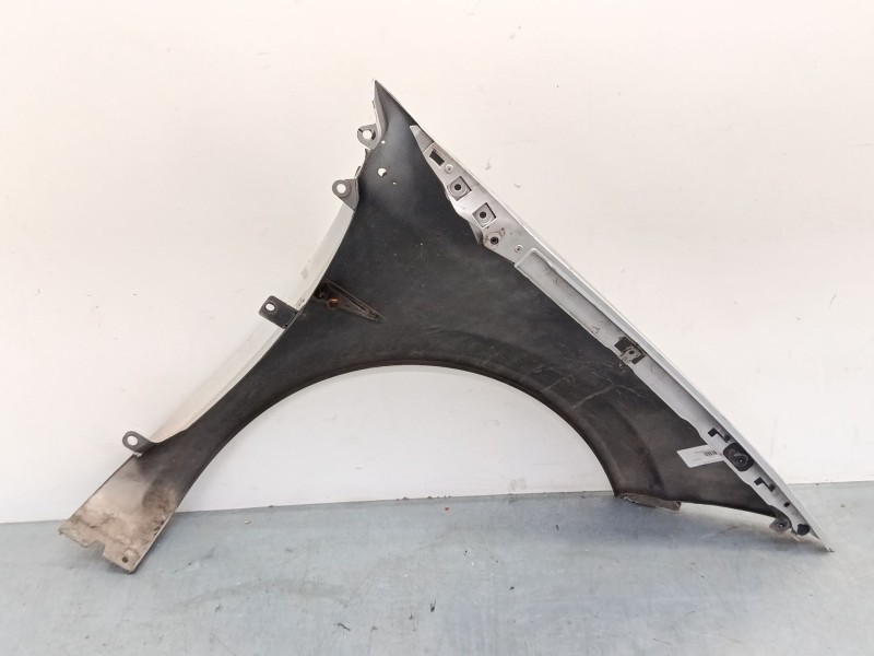 Recambio de aleta delantera izquierda para renault megane ii (bm0/1_, cm0/1_) 1.5 dci (bm1e, cm1e) referencia OEM IAM   