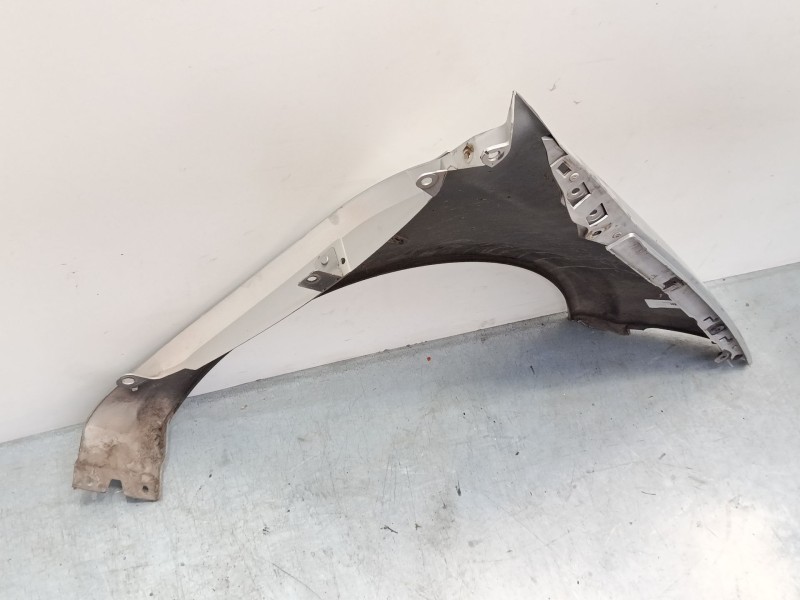 Recambio de aleta delantera izquierda para renault megane ii (bm0/1_, cm0/1_) 1.5 dci (bm1e, cm1e) referencia OEM IAM   