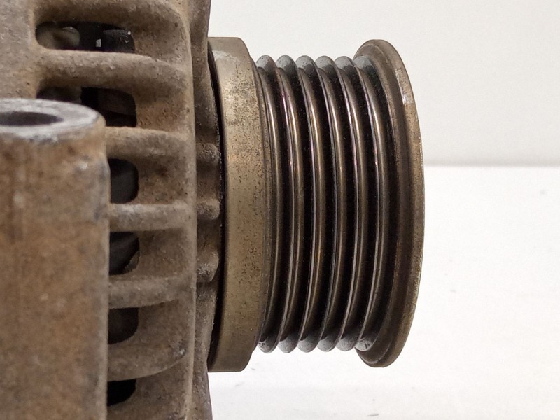 Recambio de alternador para opel zafira tourer c (p12) 1.6 cdti (75) referencia OEM IAM MS1042118550 13587304B 