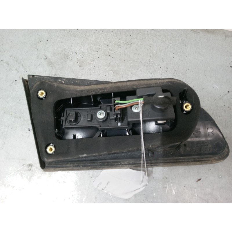 Recambio de piloto trasero derecho en porton para seat ibiza iii (6l1) 1.4 16v referencia OEM IAM    Recambio de piloto trasero derecho en porton para seat ibiza iii (6l1) 1.4 16v referencia OEM IAM