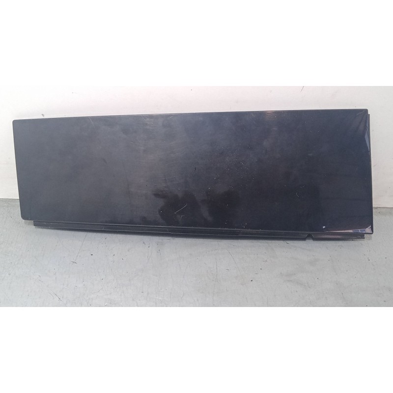 Recambio de embellecedor exterior izquierdo pilar c para skoda yeti (5l) 2.0 tdi referencia OEM IAM 5L0839903   Recambio de embellecedor exterior izquierdo pilar c para skoda yeti (5l) 2.0 tdi referencia OEM IAM 5L0839903