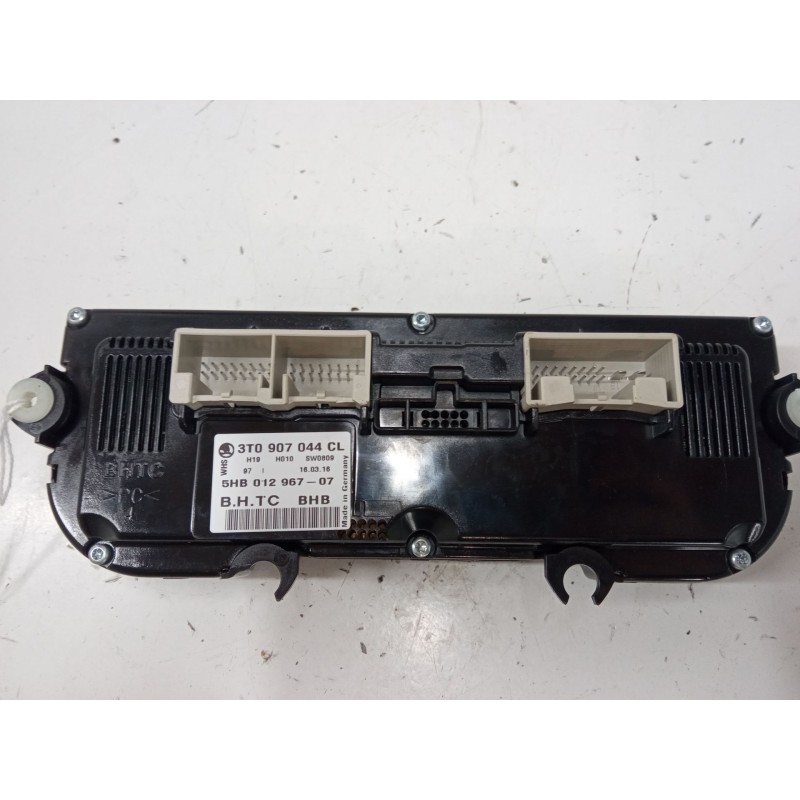 Recambio de mando climatizador para skoda yeti (5l) 2.0 tdi referencia OEM IAM 3T0907044CL  3T0907044CL Recambio de mando climatizador para skoda yeti (5l) 2.0 tdi referencia OEM IAM 3T0907044CL  3T0907044CL
