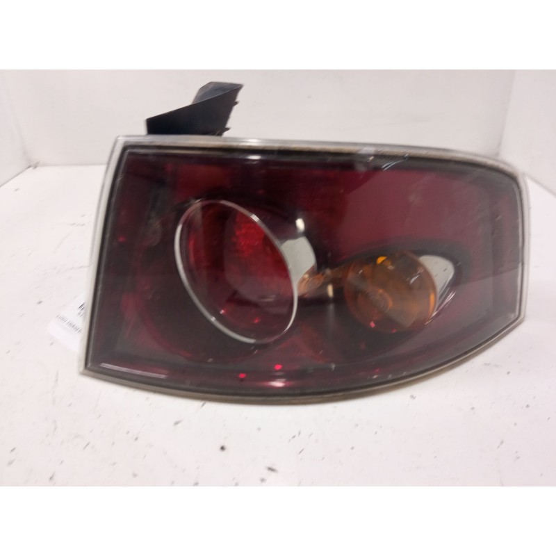 Recambio de piloto trasero derecho para seat ibiza iii (6l1) 1.4 16v referencia OEM IAM    Recambio de piloto trasero derecho para seat ibiza iii (6l1) 1.4 16v referencia OEM IAM