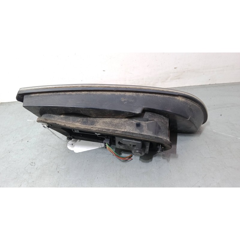 Recambio de piloto trasero porton derecho para seat ibiza iii (6l1) 1.4 16v referencia OEM IAM    Recambio de piloto trasero porton derecho para seat ibiza iii (6l1) 1.4 16v referencia OEM IAM