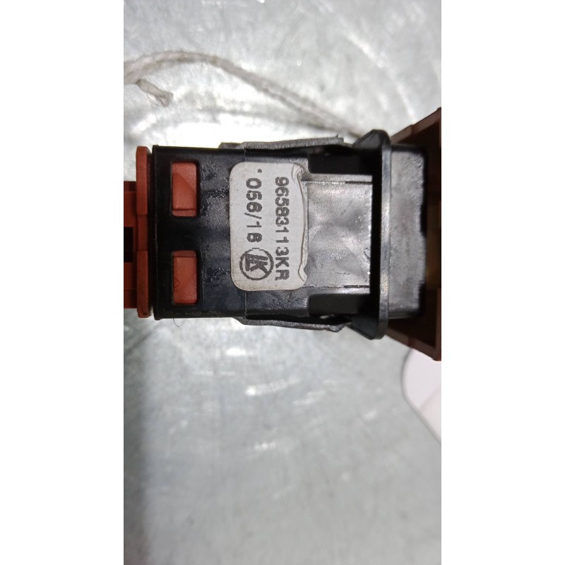 Recambio de warning para citroën berlingo furgoneta/monovolumen (b9) 1.6 hdi 75 4x4 referencia OEM IAM    Recambio de warning para citroën berlingo furgoneta/monovolumen (b9) 1.6 hdi 75 4x4 referencia OEM IAM