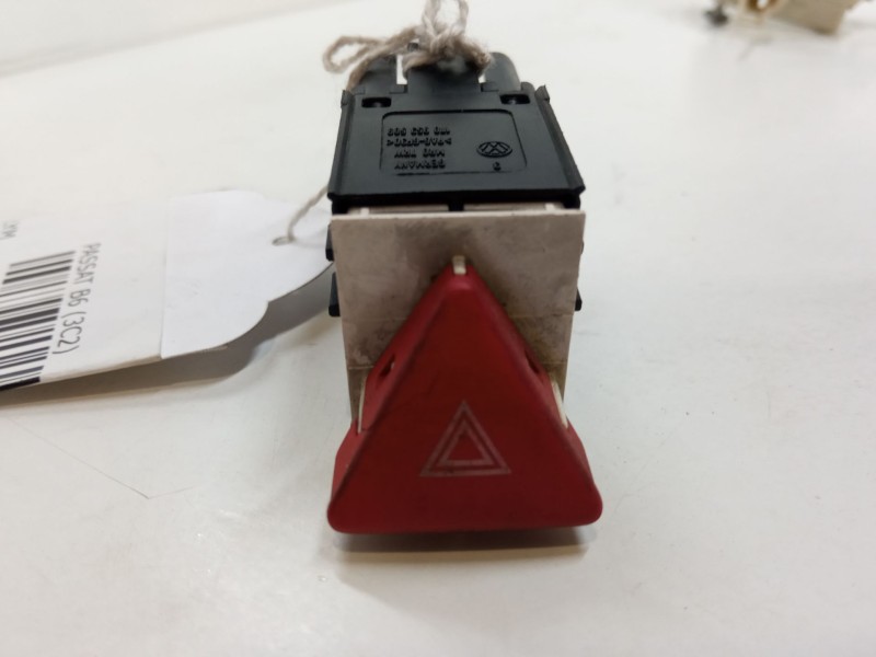 Recambio de warning para volkswagen passat b6 (3c2) 2.0 tdi 16v referencia OEM IAM    Recambio de warning para volkswagen passat b6 (3c2) 2.0 tdi 16v referencia OEM IAM