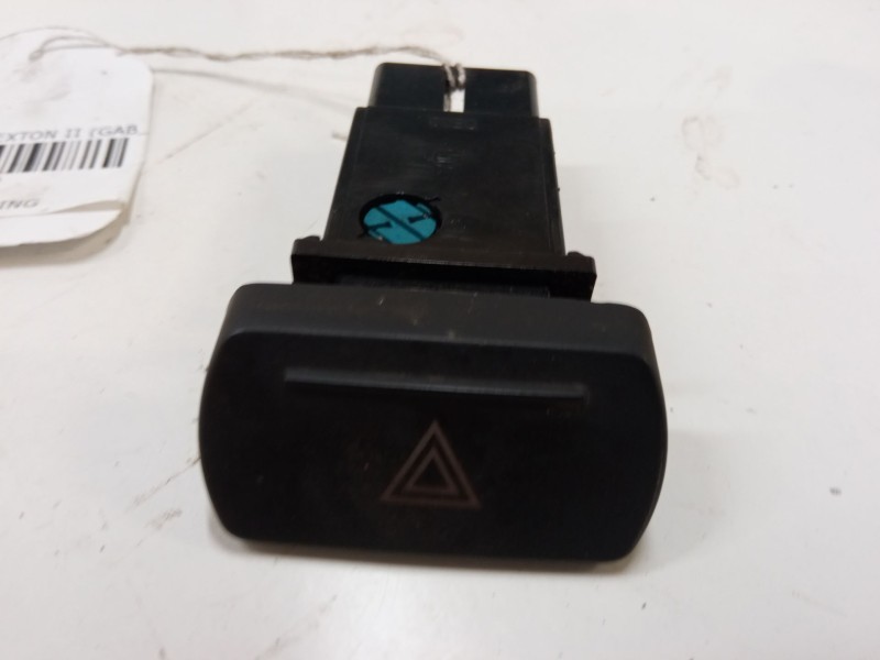 Recambio de warning para ssangyong rexton / rexton ii (gab_) 2.7 xdi referencia OEM IAM    Recambio de warning para ssangyong rexton / rexton ii (gab_) 2.7 xdi referencia OEM IAM