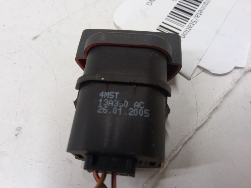 Recambio de warning para ford focus ii furgoneta/station wagon 1.6 tdci referencia OEM IAM 13a350ac   Recambio de warning para ford focus ii furgoneta/station wagon 1.6 tdci referencia OEM IAM 13a350ac