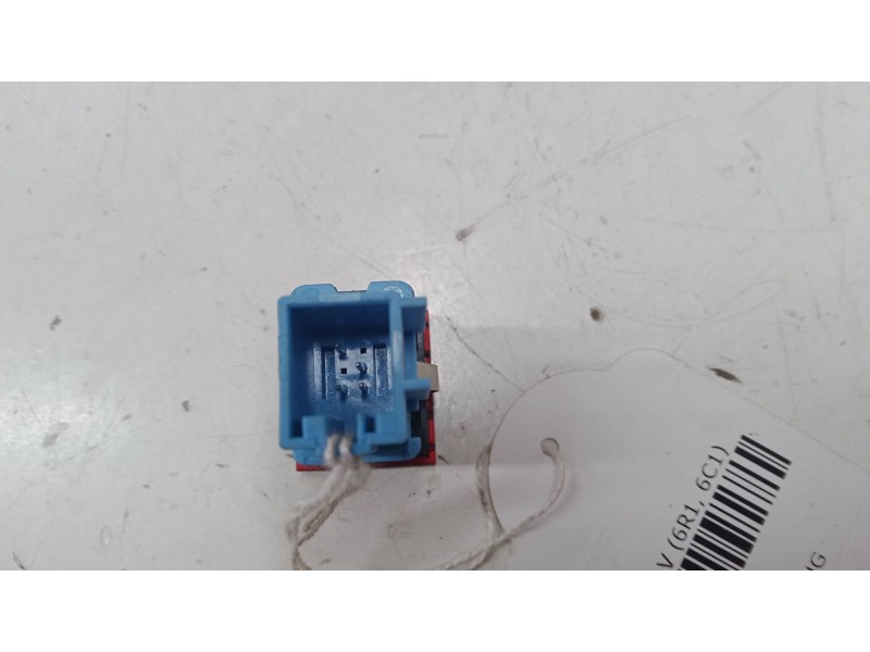 Recambio de warning para volkswagen polo v (6r1, 6c1) 1.0 referencia OEM IAM 6c0953509a   Recambio de warning para volkswagen polo v (6r1, 6c1) 1.0 referencia OEM IAM 6c0953509a