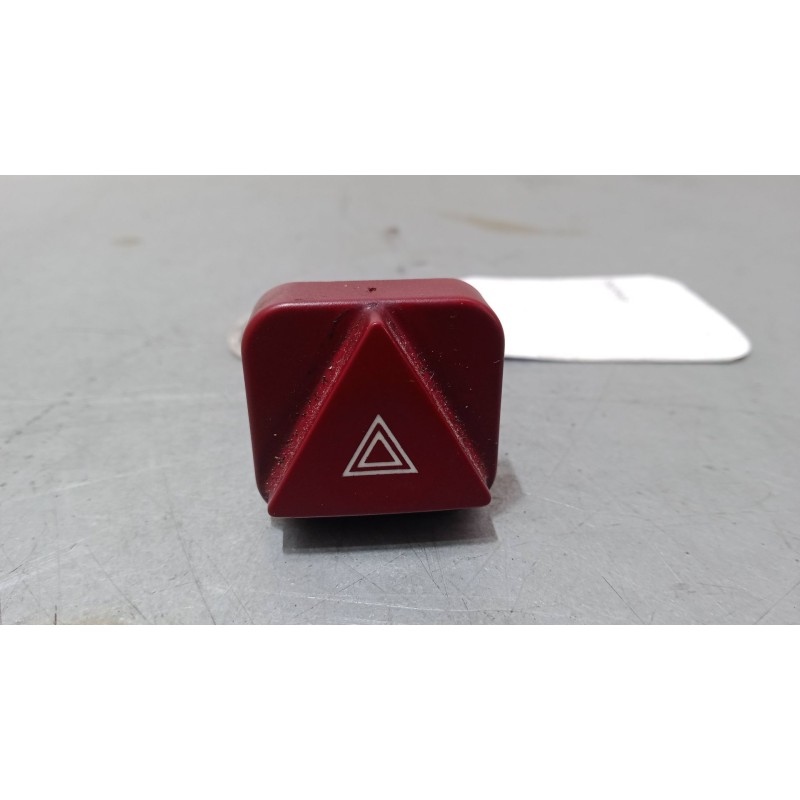 Recambio de warning para peugeot 1007 (km_) 1.4 hdi referencia OEM IAM    Recambio de warning para peugeot 1007 (km_) 1.4 hdi referencia OEM IAM