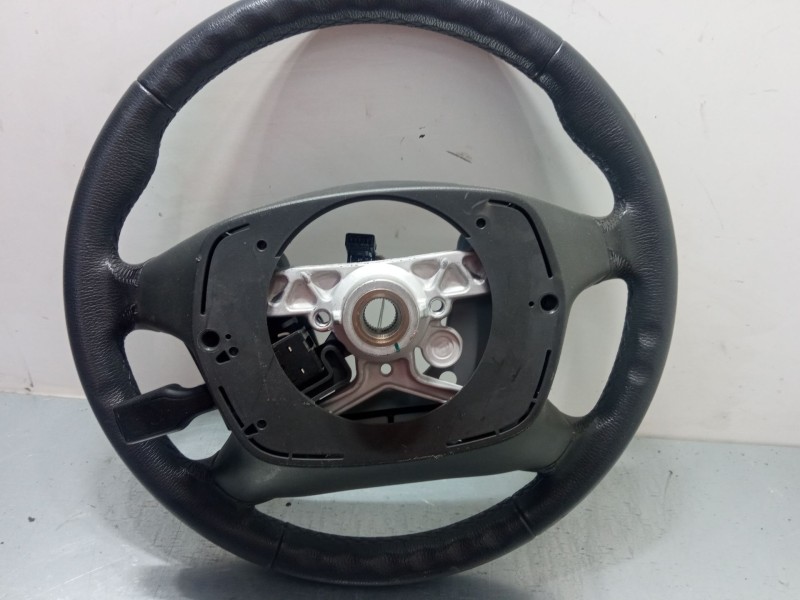 Recambio de volante para toyota avensis (_t25_) 2.4 (azt251_) referencia OEM IAM   