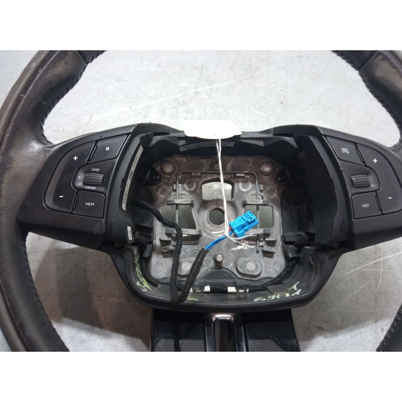 Recambio de volante multifincion para citroën c4 cactus 1.2 vti 82 referencia OEM IAM 98031272YC   Recambio de volante multifincion para citroën c4 cactus 1.2 vti 82 referencia OEM IAM 98031272YC