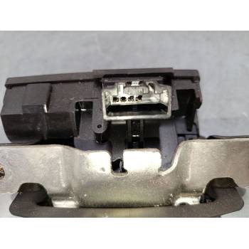 CERRADURA MALETERO / PORTON 
