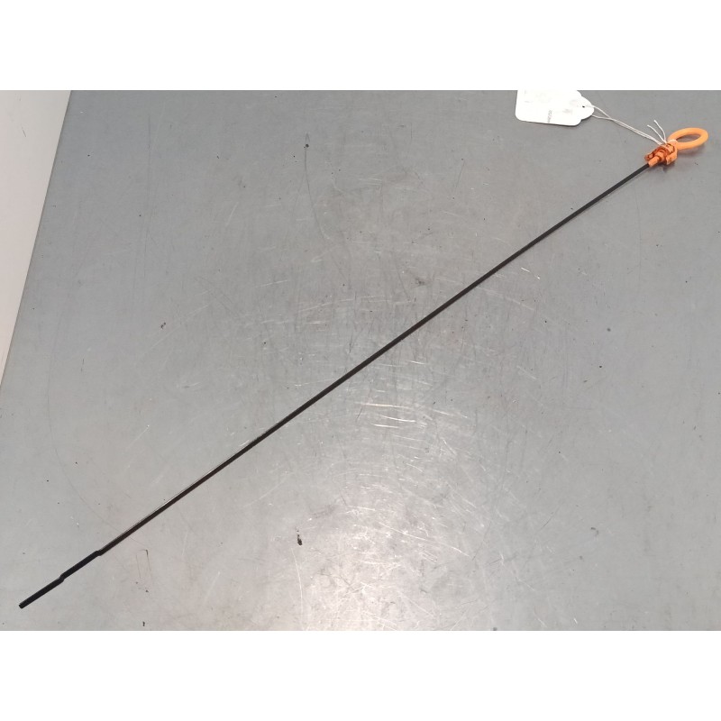 Recambio de varilla aceite para volkswagen polo (6n2) 1.0 referencia OEM IAM    Recambio de varilla aceite para volkswagen polo (6n2) 1.0 referencia OEM IAM