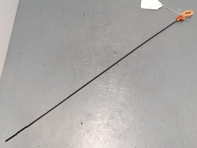 Recambio de varilla aceite para volkswagen polo (6n2) 1.0 referencia OEM IAM    Recambio de varilla aceite para volkswagen polo (6n2) 1.0 referencia OEM IAM