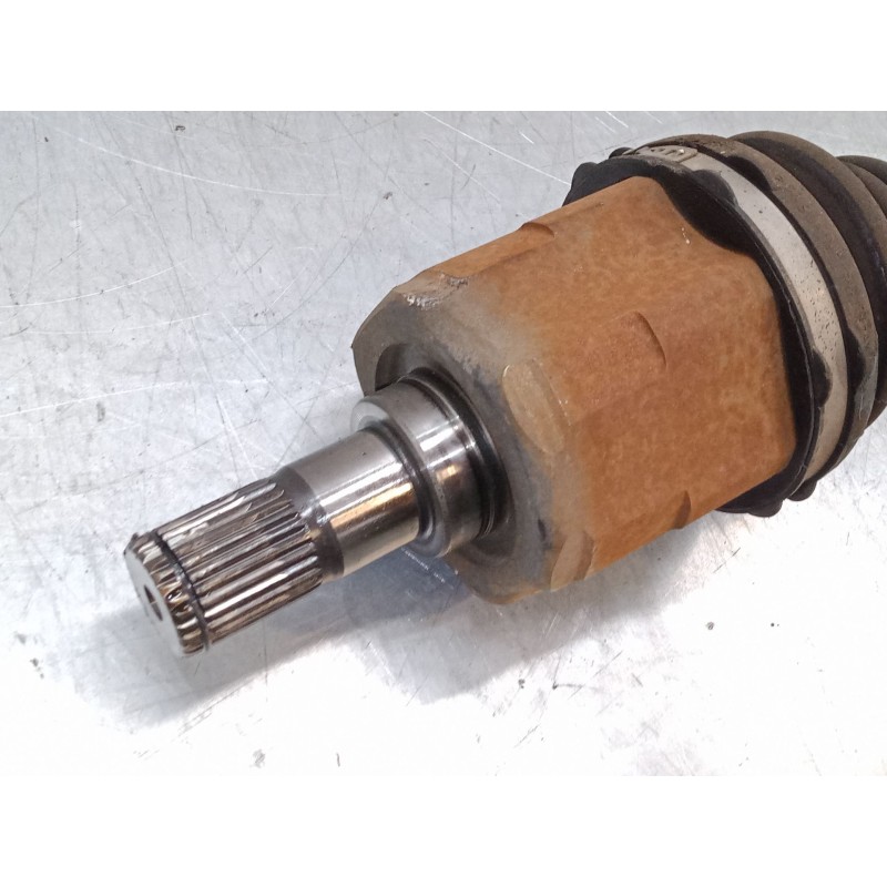 Recambio de transmision delantera izquierda para kia cee´d hatchback (ed) 1.6 crdi 90 referencia OEM IAM    Recambio de transmision delantera izquierda para kia cee´d hatchback (ed) 1.6 crdi 90 referencia OEM IAM