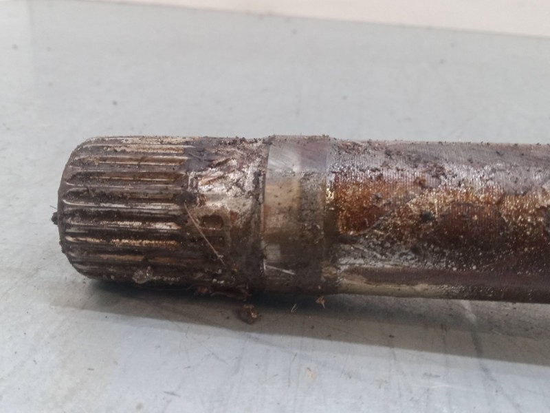 Recambio de transmision delantera derecha para volvo xc90 i (275) d5 awd referencia OEM IAM    Recambio de transmision delantera derecha para volvo xc90 i (275) d5 awd referencia OEM IAM