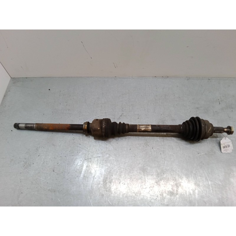 Recambio de transmision delantera derecha para peugeot 407 (6d_) 2.0 16v (6drfjc, 6drfje, 6drfjf) referencia OEM IAM    Recambio de transmision delantera derecha para peugeot 407 (6d_) 2.0 16v (6drfjc, 6drfje, 6drfjf) referencia OEM IAM