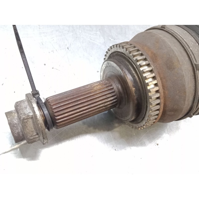 Recambio de transmision delantera derecha para kia cee´d hatchback (ed) 1.6 crdi 90 referencia OEM IAM    Recambio de transmision delantera derecha para kia cee´d hatchback (ed) 1.6 crdi 90 referencia OEM IAM