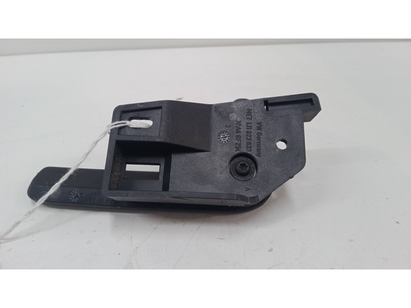 Recambio de tirador capo para skoda fabia i (6y2) 1.4 16v referencia OEM IAM 1J1823633  