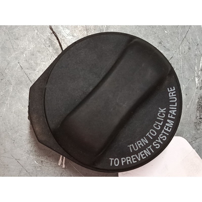 Recambio de tapon combustible para volvo s60 i (384) d5 referencia OEM IAM    Recambio de tapon combustible para volvo s60 i (384) d5 referencia OEM IAM