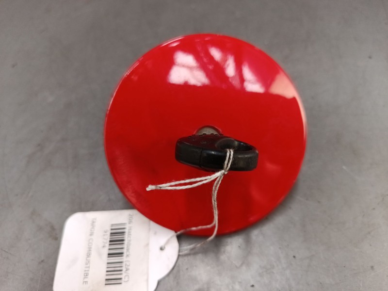 Recambio de tapon combustible para peugeot 206+ (2l_, 2m_) 1.4 hdi eco 70 referencia OEM IAM    Recambio de tapon combustible para peugeot 206+ (2l_, 2m_) 1.4 hdi eco 70 referencia OEM IAM