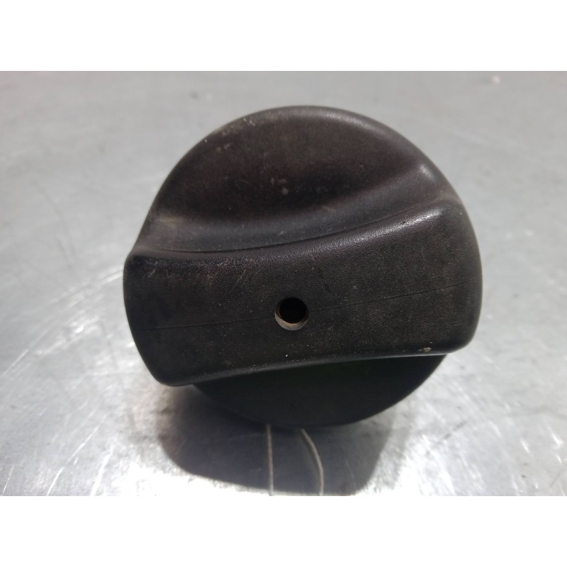 Recambio de tapon combustible para land rover range rover iii (l322) 4.4 4x4 referencia OEM IAM    Recambio de tapon combustible para land rover range rover iii (l322) 4.4 4x4 referencia OEM IAM