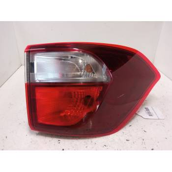 PILOTO TRASERO DERECHO 90104003 