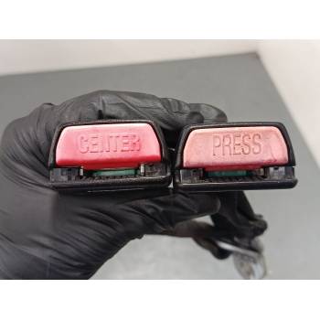 CINTURON SEGURIDAD TRASERO DERECHO 8233292RH 