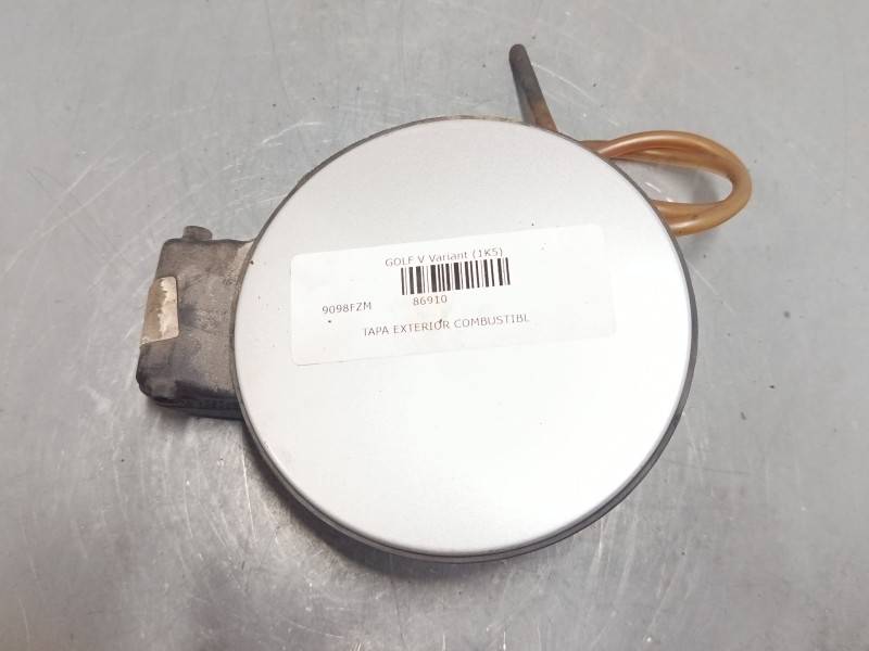 Recambio de tapa exterior combustible para volkswagen golf v variant (1k5) 1.9 tdi 4motion referencia OEM IAM    Recambio de tapa exterior combustible para volkswagen golf v variant (1k5) 1.9 tdi 4motion referencia OEM IAM