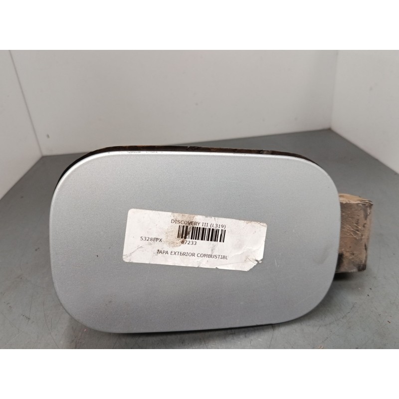 Recambio de tapa exterior combustible para land rover discovery iii (l319) 2.7 td 4x4 referencia OEM IAM    Recambio de tapa exterior combustible para land rover discovery iii (l319) 2.7 td 4x4 referencia OEM IAM