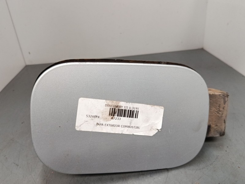 Recambio de tapa exterior combustible para land rover discovery iii (l319) 2.7 td 4x4 referencia OEM IAM    Recambio de tapa exterior combustible para land rover discovery iii (l319) 2.7 td 4x4 referencia OEM IAM